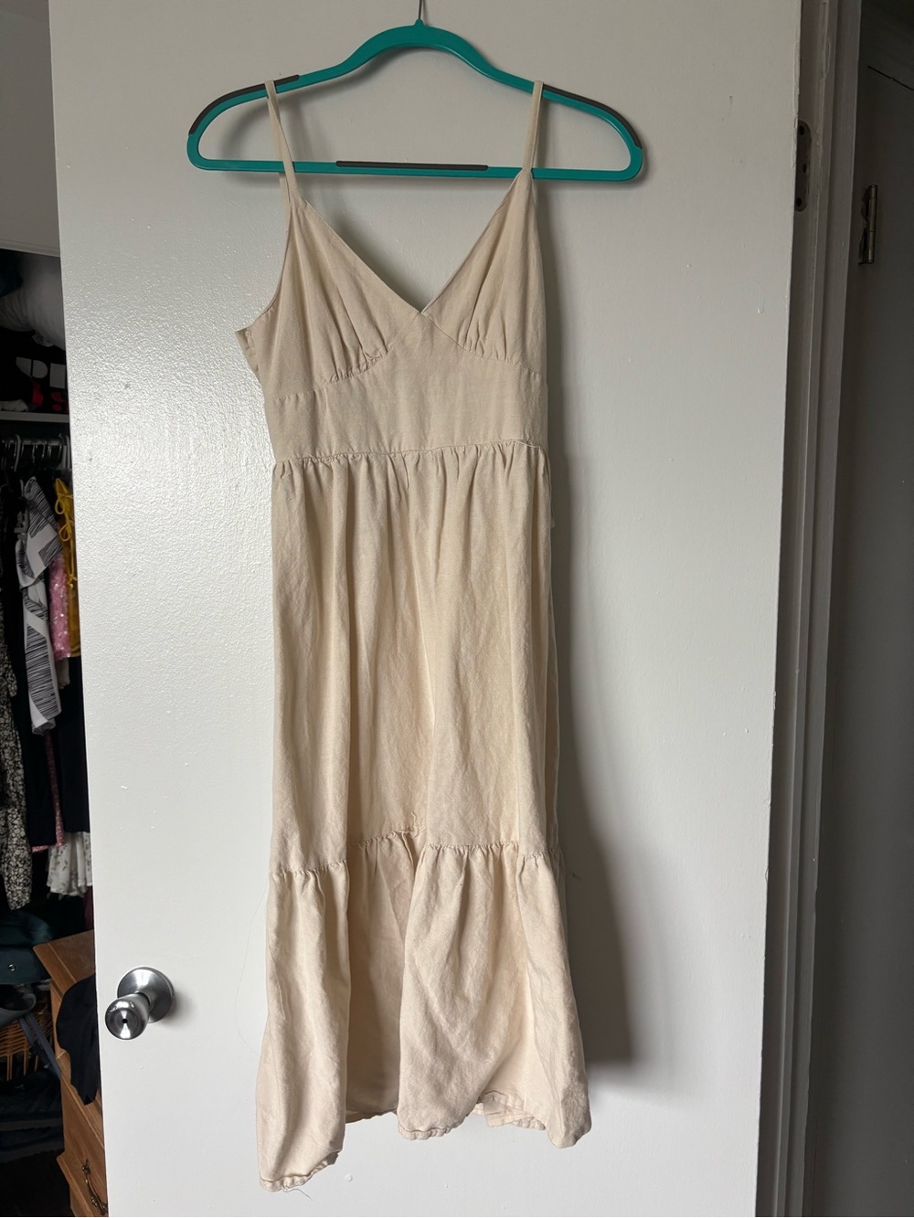 Japna Cream V-Neck Spaghetti-Strap Midi Dress